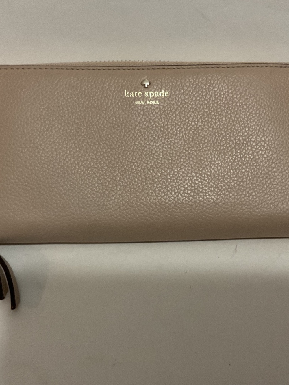 NWOT Kate Spade Laurel Way Neda Large Saffiano Leather Wallet, Beige